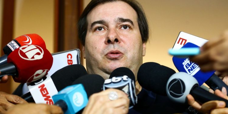 Maia: imposto sobre transação financeira digital não passa na Câmara