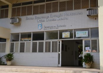 Escola Estadual de Educação Profissional (EEEP) Otília Correia Saraiva (Liceu), localizada no Parque Bulandeira em Barbalha (Foto: Samuel Pinheiro/Revista Cariri)