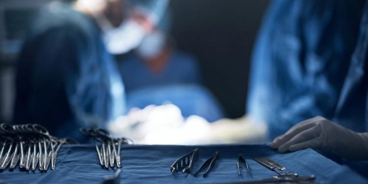 Homem é internado após tomar “viagra para touro” e ter ereção por três dias