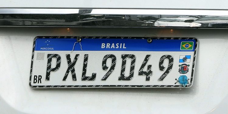 Placa Mercosul será obrigatória a partir de 31 de janeiro