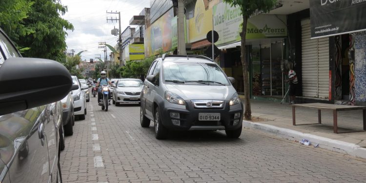 Devolução de DPVAT pago a mais envolve 1,9 mi de veículos; veja como solicitar