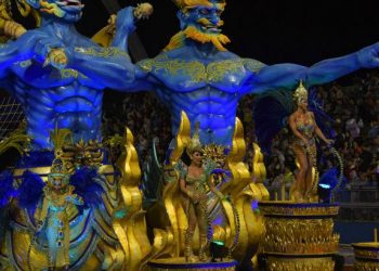 Homenageando Paulo Freire, Águia de Ouro é a campeã do Carnaval 2020 de São Paulo