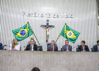 Reestruturação salarial dos policiais e bombeiros começa a tramitar na Assembleia Legislativa
