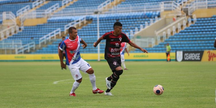 Barbalha é goleado pelo Atlético-CE com gol contra da Raposa