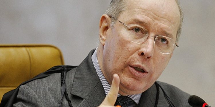 Celso de Mello, decano do STF: ‘Bolsonaro não está à altura do cargo’