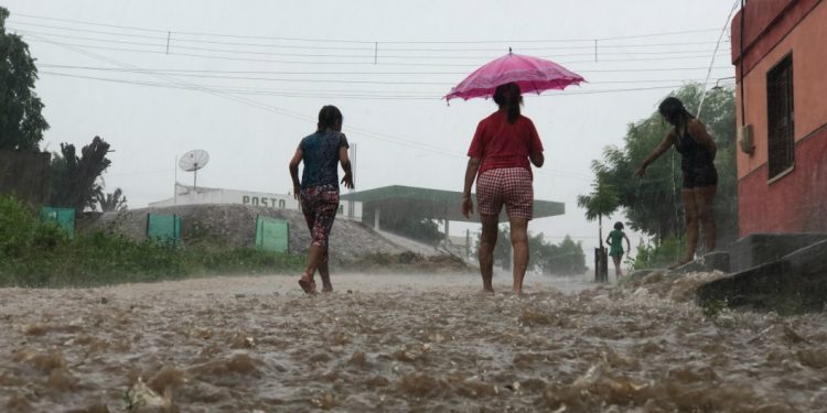 Com 100 milímetros, Limoeiro do Norte tem a maior chuva do Ceará em 24h; veja a lista