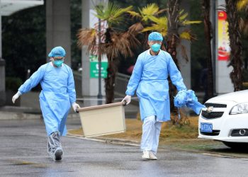 Bebê é diagnosticado com coronavírus 30h após nascer