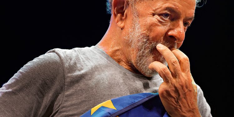 Lula não é investigado com base na Lei de Segurança Nacional, diz MJ