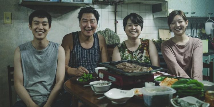 Trump critica Oscar para “Parasita”, e estúdio rebate: “Ele nem sabe ler”