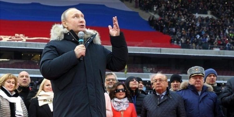 Para Putin, casamento só existe se for entre “um homem e uma mulher”