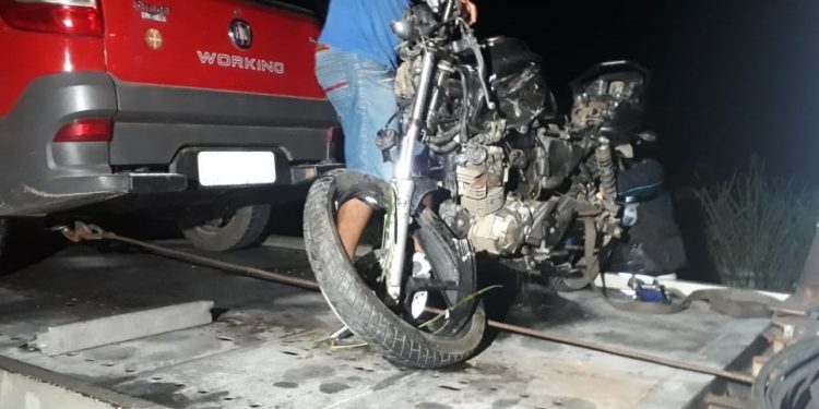 Após causar acidente que matou motociclista, homem foge e abandona carro em Caririaçu