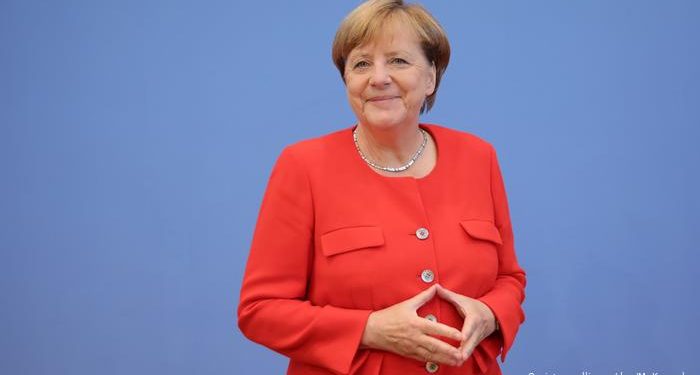 Alemanha aprova maior pacote de ajuda econômica desde a 2ª Guerra Mundial