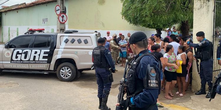 Marido acusado de matar agricultora é condenado a 30 anos de prisão em Aurora; comparsa pega 22 anos