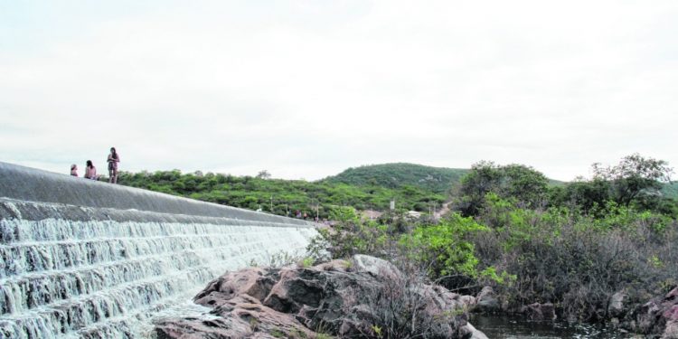 Ceará chega a 33 açudes sangrando e atinge melhor marca em 11 meses