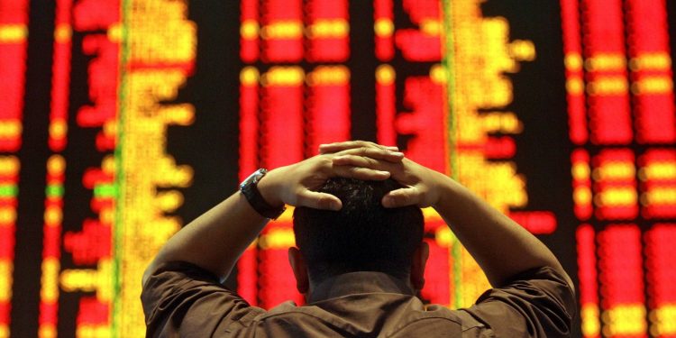 Com guerra por preço do petróleo e temor ao coronavírus, Bolsas globais despencam nesta segunda (9 (Foto: France Presse/AFP)