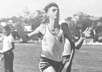 Bolsonaro em sua época de atleta nas Forças Armadas (Foto: Reprodução/Twitter)