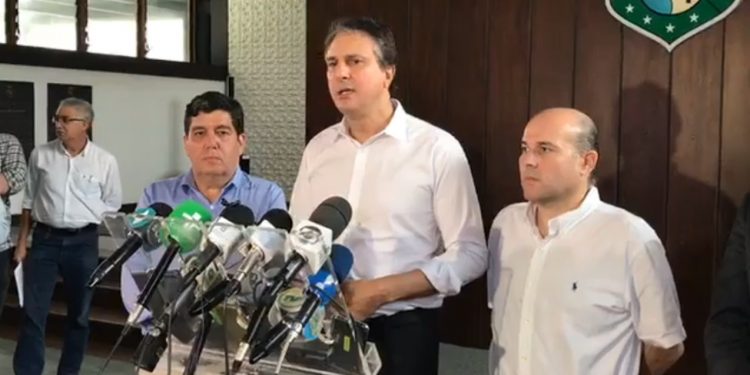 Governo do Ceará decreta estado de emergência e suspende aulas em escolas e universidades públicas por 15 dias