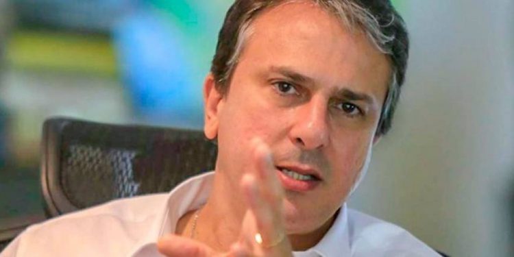 “Se eu tiver que errar, que seja pelo excesso e não pela omissão”, diz Camilo sobre renovação de quarentena