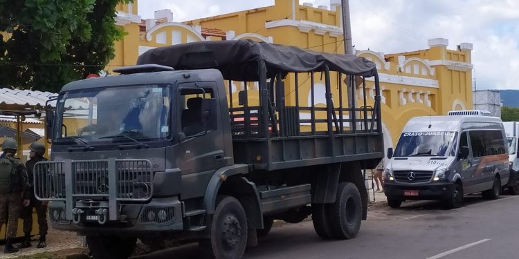 Governo Federal antecipa a saída das Forças Armadas do Ceará