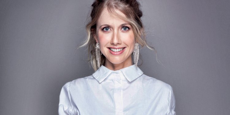 Comentarista em ascensão, Gabriela Prioli deixa a CNN e alega constrangimento