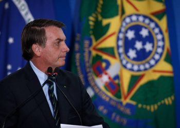 Sem apresentar provas, Bolsonaro diz que houve fraude nas eleições de 2018