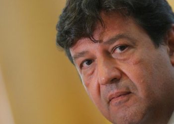 OMS reúne 50 ministros da Saúde de todo o mundo. O do Brasil não comparece