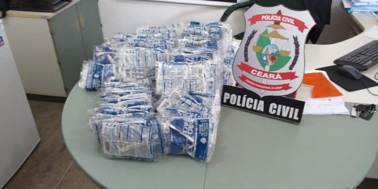 Polícia Civil apreende 360 máscaras que eram vendidas com preço abusivo