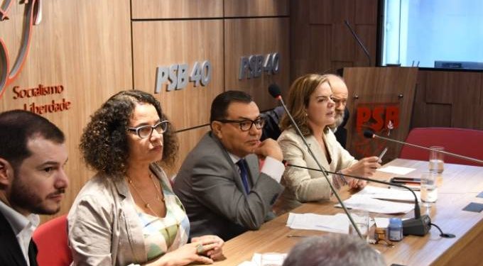 Partidos de esquerda se unem para convocar protestos contra Bolsonaro