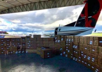 Ceará recebe equipamentos para mais 20 UTIs para reforço do sistema público de saúde durante pandemia de coronavírus (Foto: Governo do Estado/Divulgação)