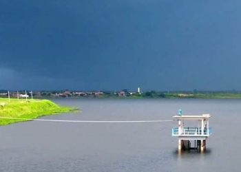 Açude Araras, quarto maior reservatório do Ceará, volta a sagrar (Foto: Bruno Trajano)