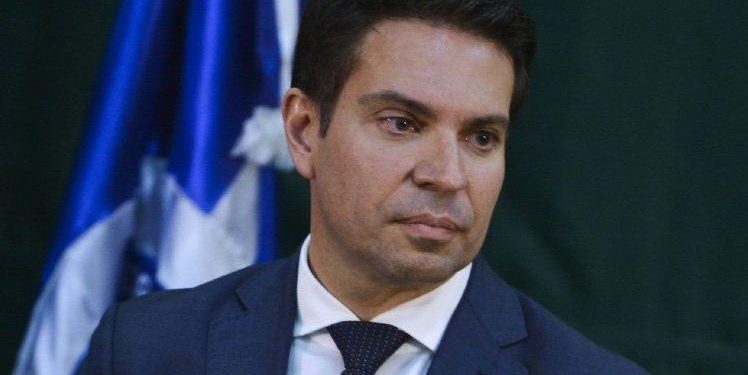 Bolsonaro recua e anula nomeação de Ramagem para a Polícia Federal