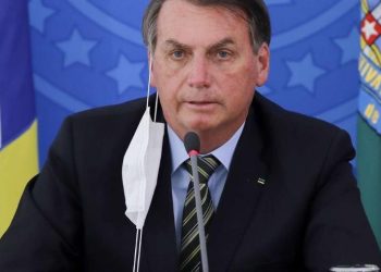 Bolsonaro defendeu posição que vai de encontro a orientações do Ministério da Saúde (Foto: Sérgio Lima/AFP)