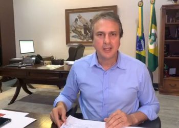 Governador do Ceará Camilo Santana em live nas redes sociais (Foto: Reprodução)