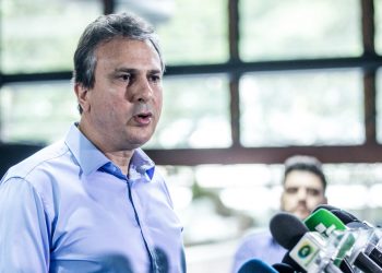 O governador se mostrou contrário à demissão do ministro (Foto: Thiago Gadelha)