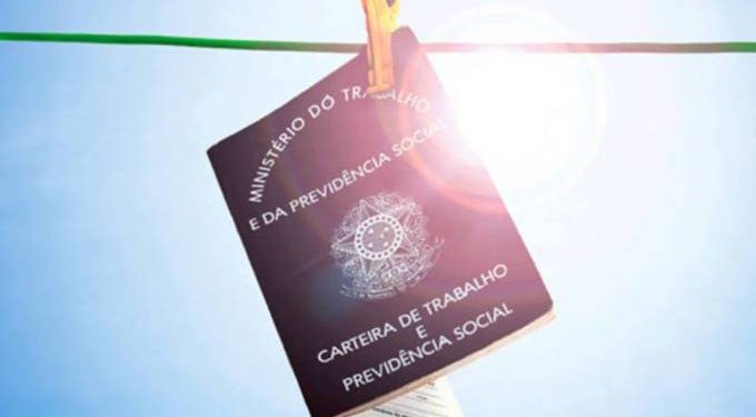 Senado entrega relatoria ao PT e enterra “carteira verde-e-amarela” de Bolsonaro