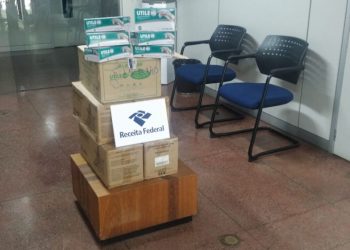Por causa da alta demanda de procura de materiais hospitalares, o São Vicente é mais um hospital que tem encontrado dificuldades de comprar máscaras e luvas (Foto: Valéria Alves)