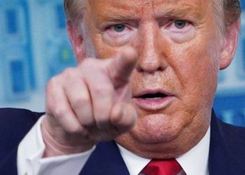 ‘Não queremos outros conseguindo máscaras’, diz Trump sobre equipamentos em produção contra o coronavírus