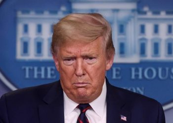 Trump quer impedir que empresa exporte máscaras para América Latina e Canadá