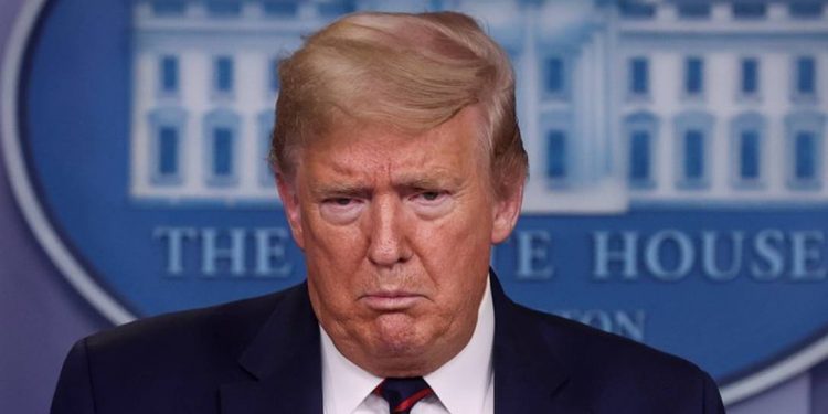 Trump quer impedir que empresa exporte máscaras para América Latina e Canadá