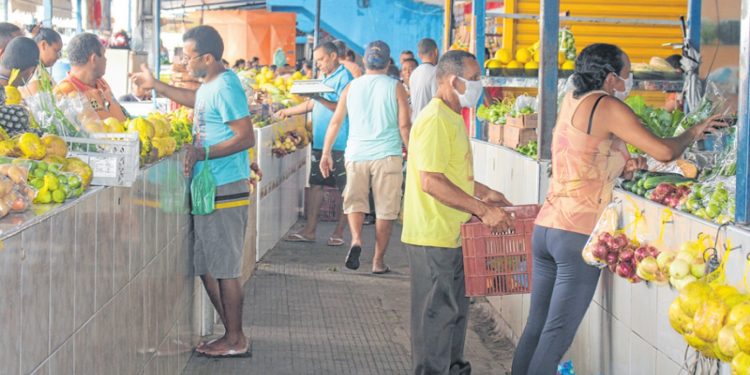 Coronavírus: Rotina no interior do Ceará não se altera mesmo diante da pandemia