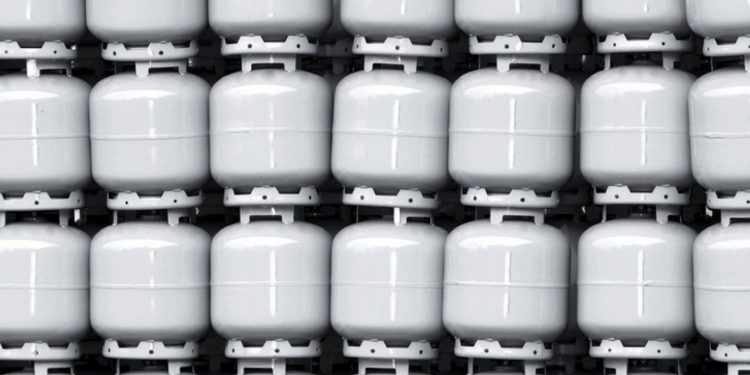 Governo do Estado estabelece as regras para doação de botijões de gás; saiba quem tem direito