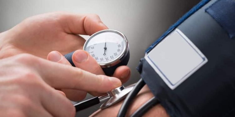 Hipertensão: Como você pode ajudar no controle da sua pressão arterial