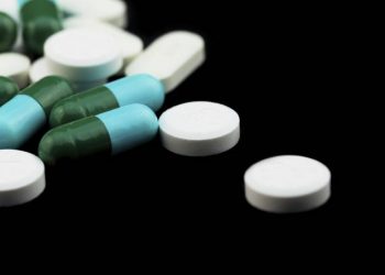 Hospitais na Suécia interrompem uso de cloroquina por efeitos colaterais