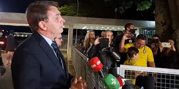 E daí? – Por Sandro Leonel