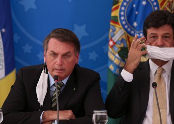 Hackers invadem hospital e não encontram exame para Covid-19 de Bolsonaro