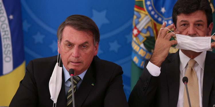 Hackers invadem hospital e não encontram exame para Covid-19 de Bolsonaro