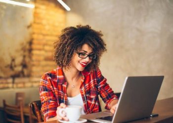 Como vender pela internet: 5 dicas de sucesso