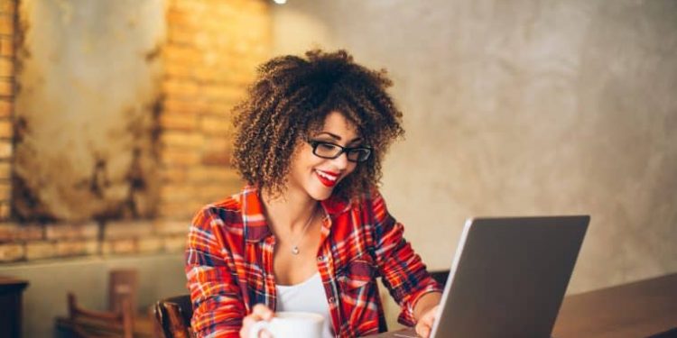 Como vender pela internet: 5 dicas de sucesso