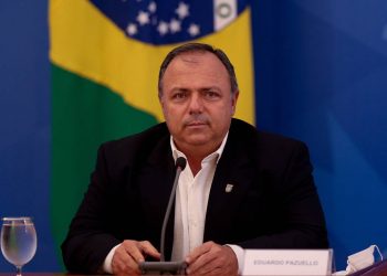 O ministro interino da Saúde, Eduardo Pazuello (Foto: Pedro Ladeira/Folhapress)