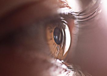 Novo coronavírus pode entrar no corpo humano pelos olhos, diz pesquisa (Foto: iStock)